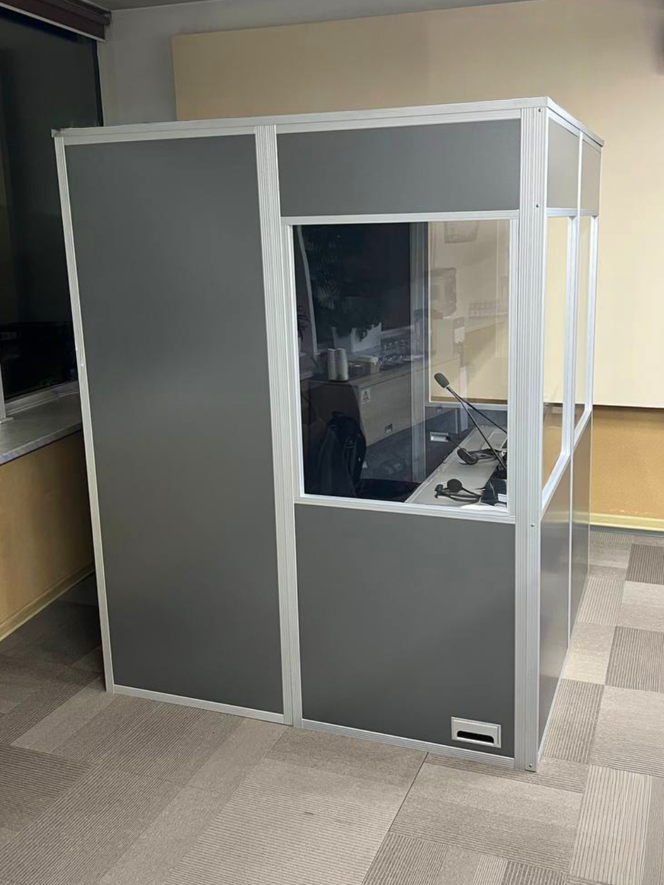 Оснащение конференц-зала для международных переговоров - АК Алтыналмас